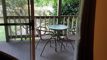 Queen Balcony  | Balcony