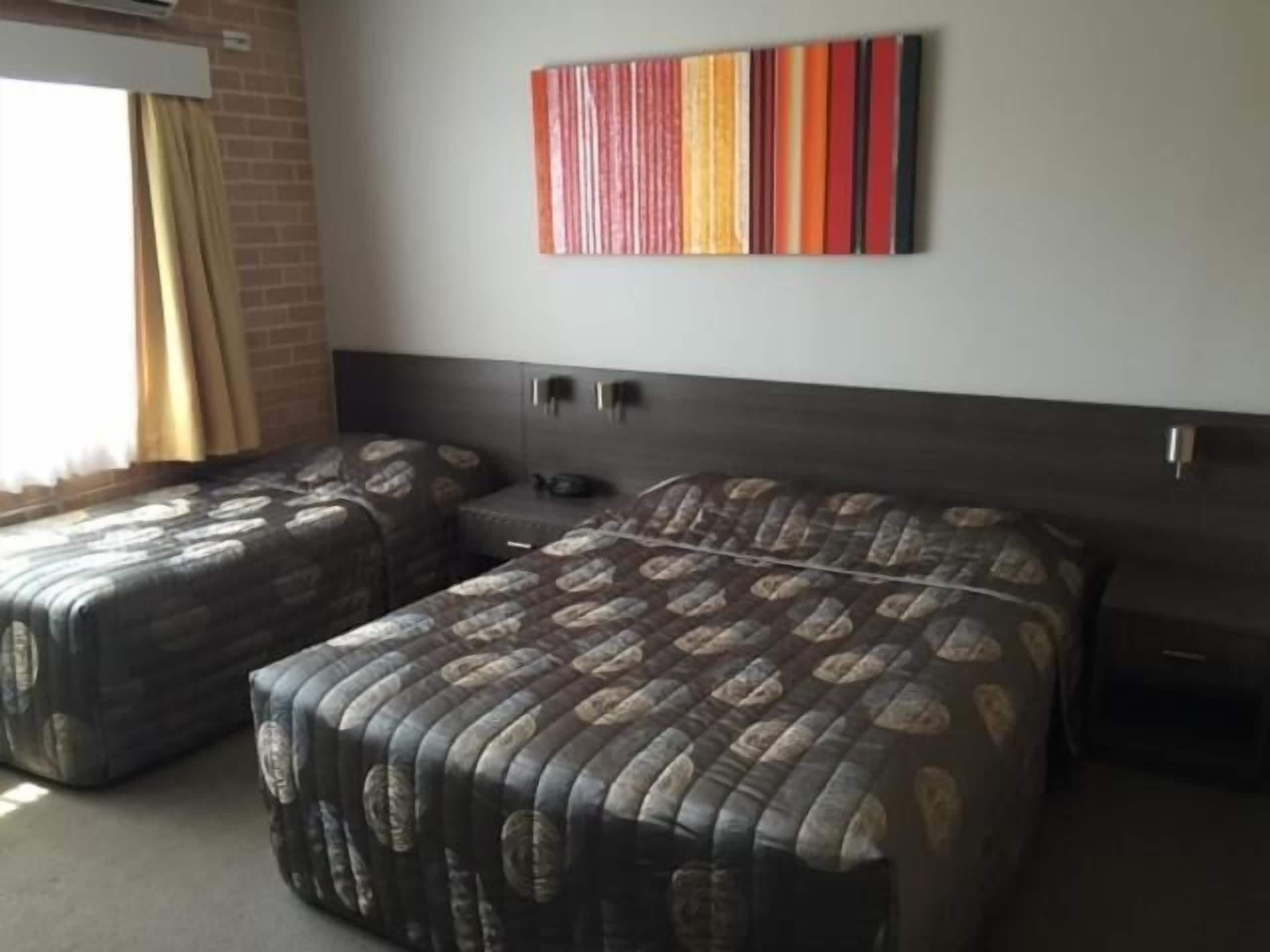 Photo - Alexander The Great Motel