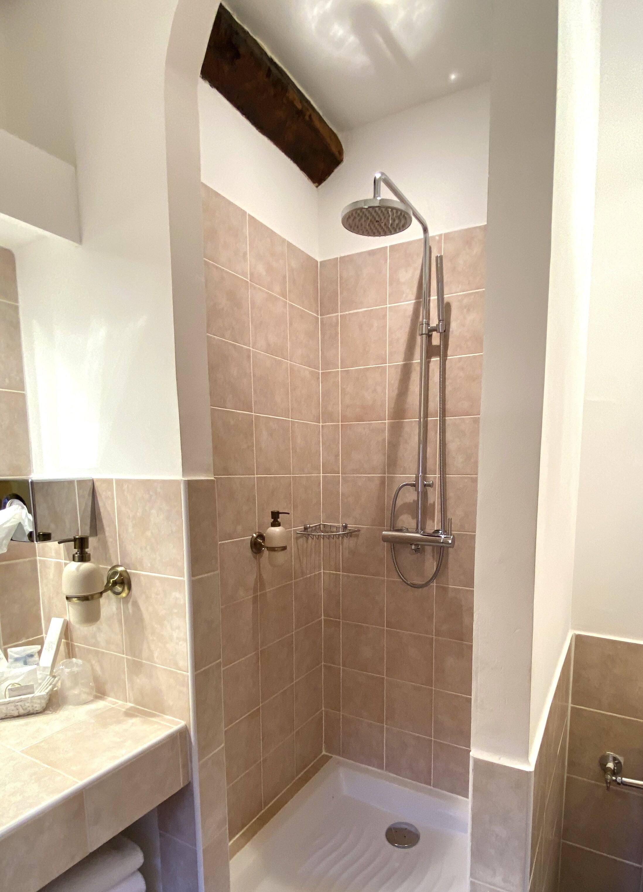 quadruple room | bathroom | shower, free toiletries, hair dryer, towels