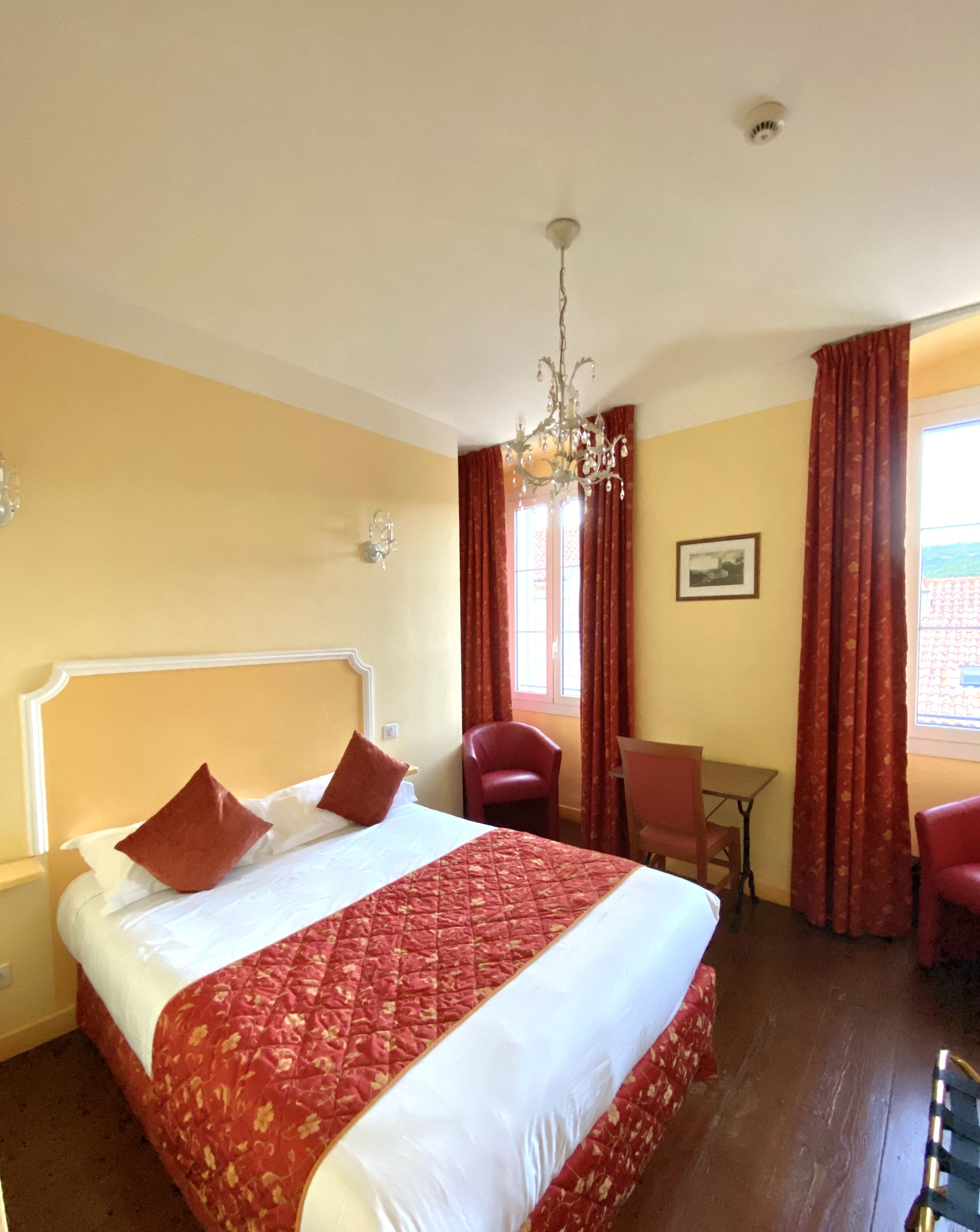 deluxe double room | in-room safe, desk, soundproofing, iron/ironing board