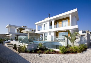 Villa, 3 Bedrooms (Cyan)