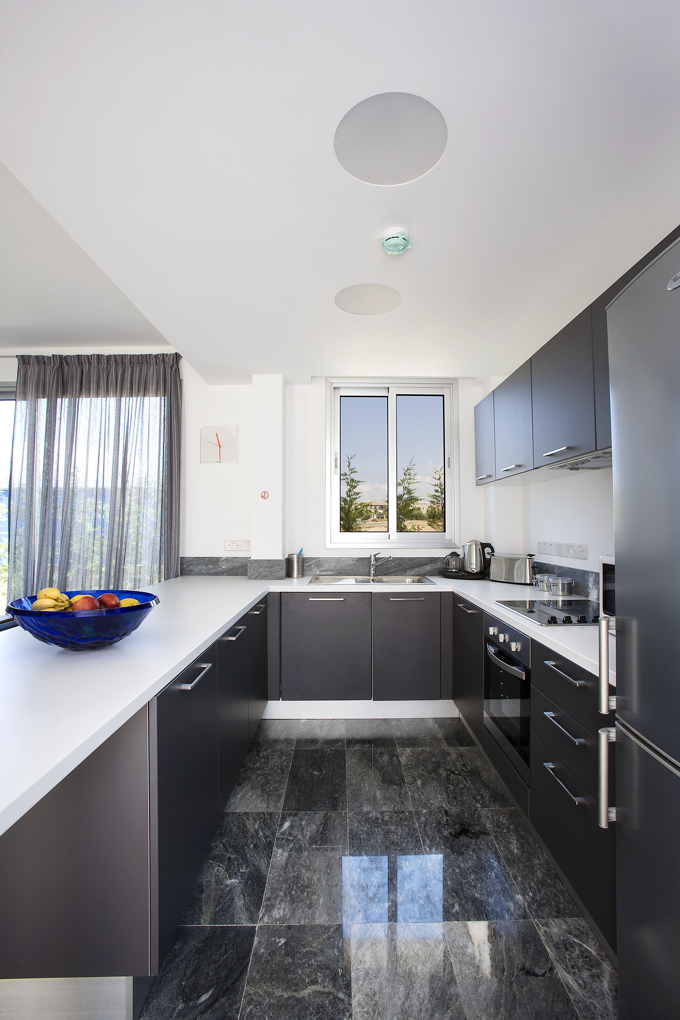 villa, 2 bedrooms (turquoise) | private kitchen | fridge, microwave, oven, stovetop