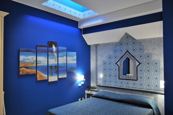 Economy Triple Room (with skylight) | Minibar, in-room safe, desk, free WiFi