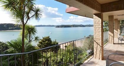 Bay of Islands Beachhouse