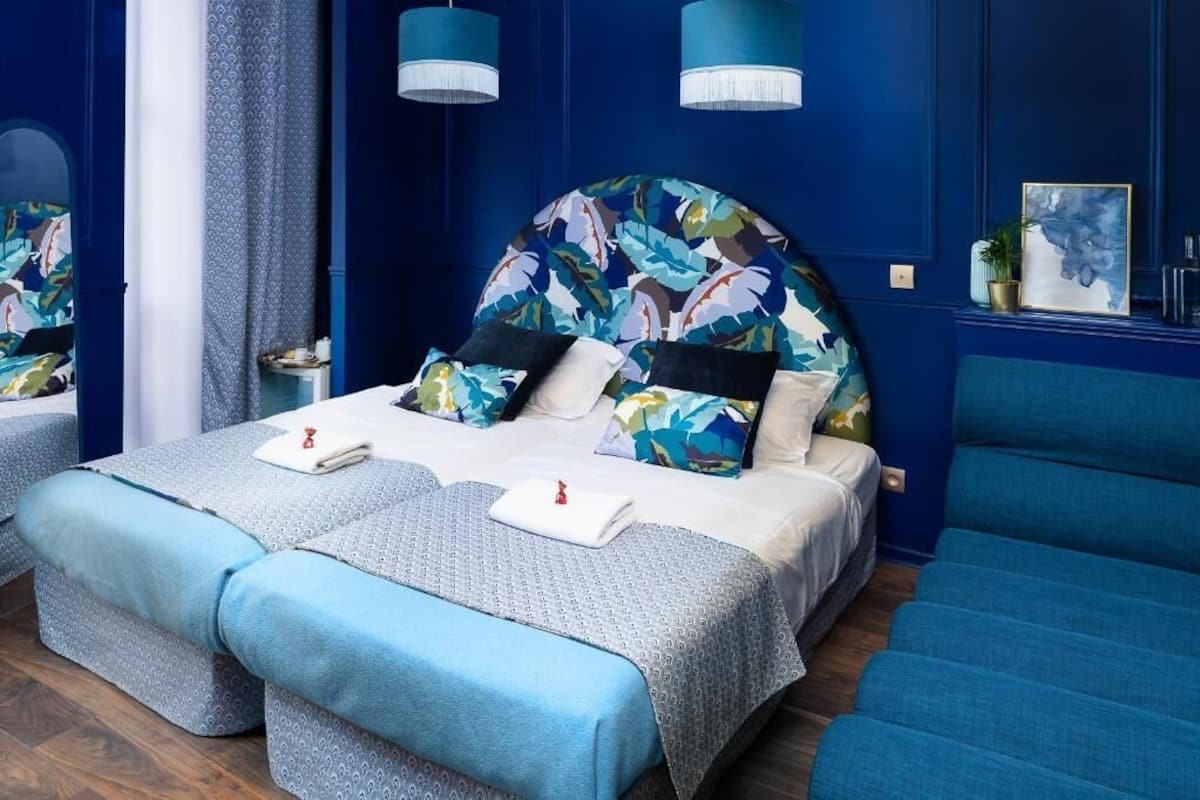 Ropa de cama de alta calidad, tabla de planchar con plancha, wifi gratis