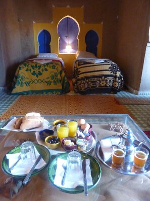 Free daily full breakfast - Kasbah Hotel Panorama (Taouz)