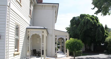 Merivale Manor