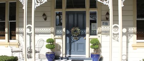 Entrada de la propiedad