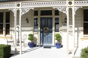 Entrada de la propiedad