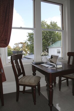 Junior Studio Suite (Manor) | Living area | Flat-screen TV, DVD player - Merivale Manor (Christchurch)