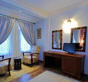 Chambre Double Deluxe | Coin séjour