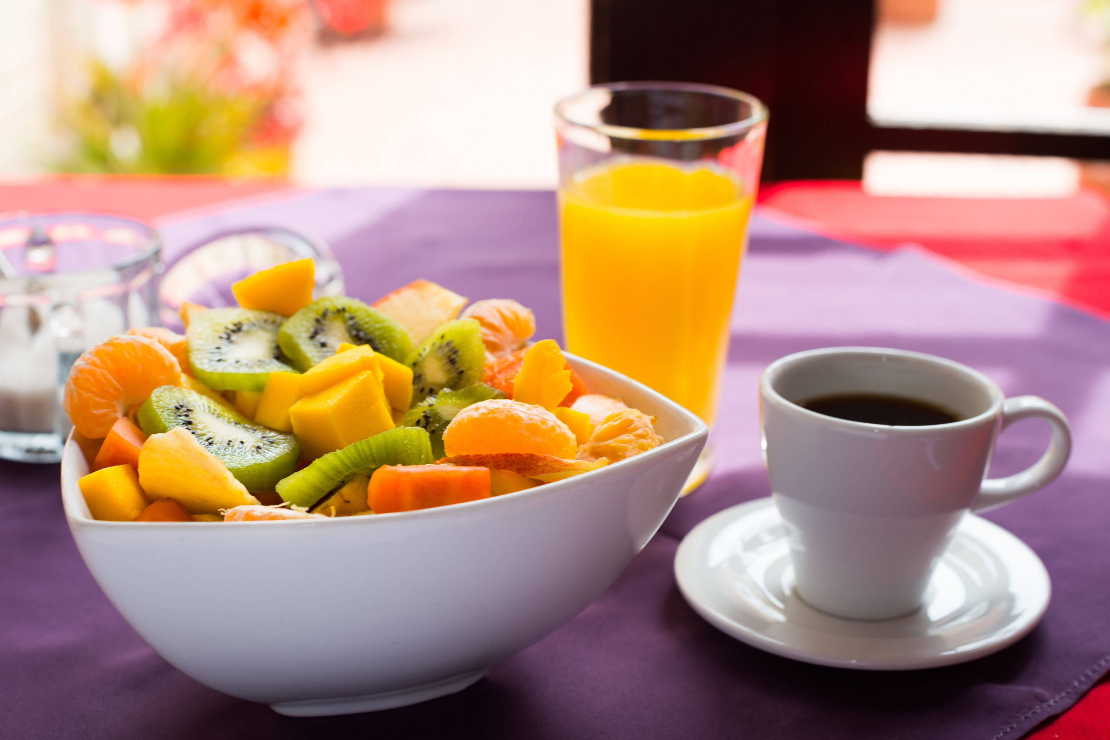 Petit déjeuner, déjeuner et dîner servis sur place