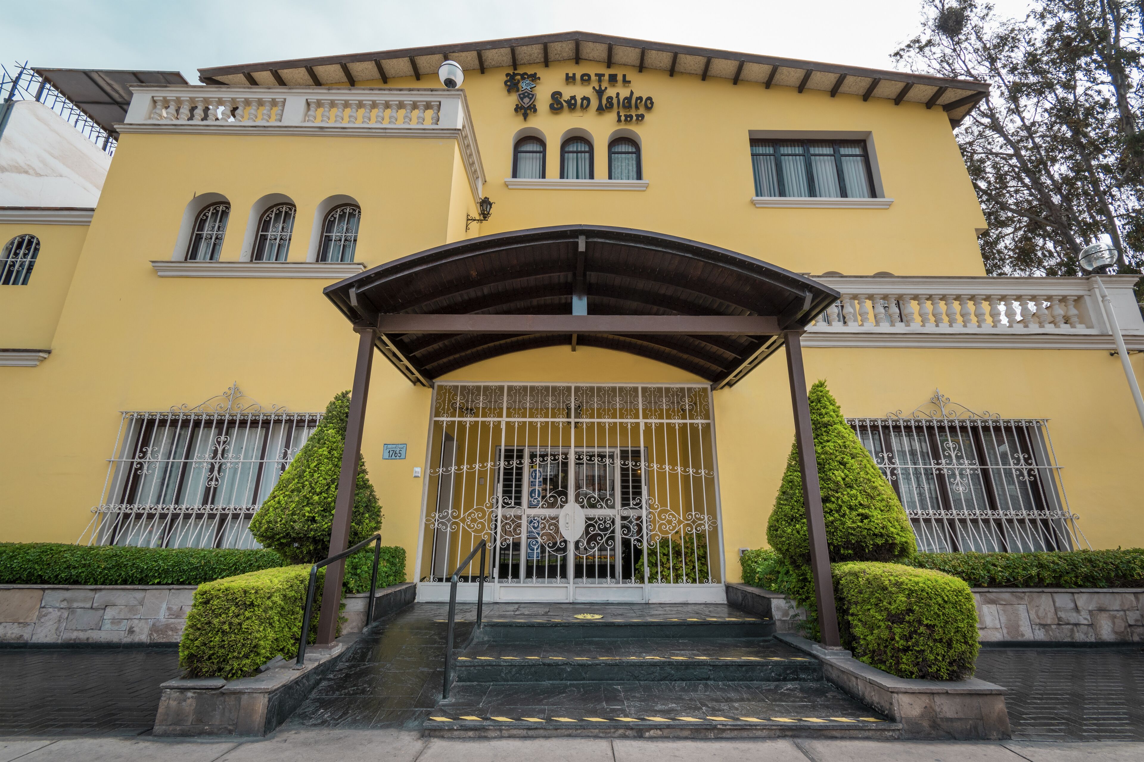 Fachada da propriedade