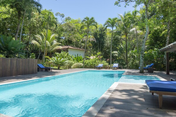 Outdoor pool, sun loungers