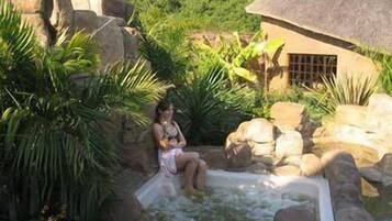 室內 Spa 池