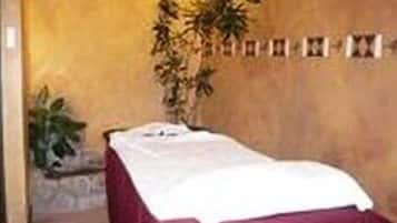 Massage/treatment rooms