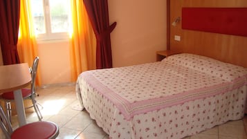 Down duvets, desk, blackout curtains, free WiFi