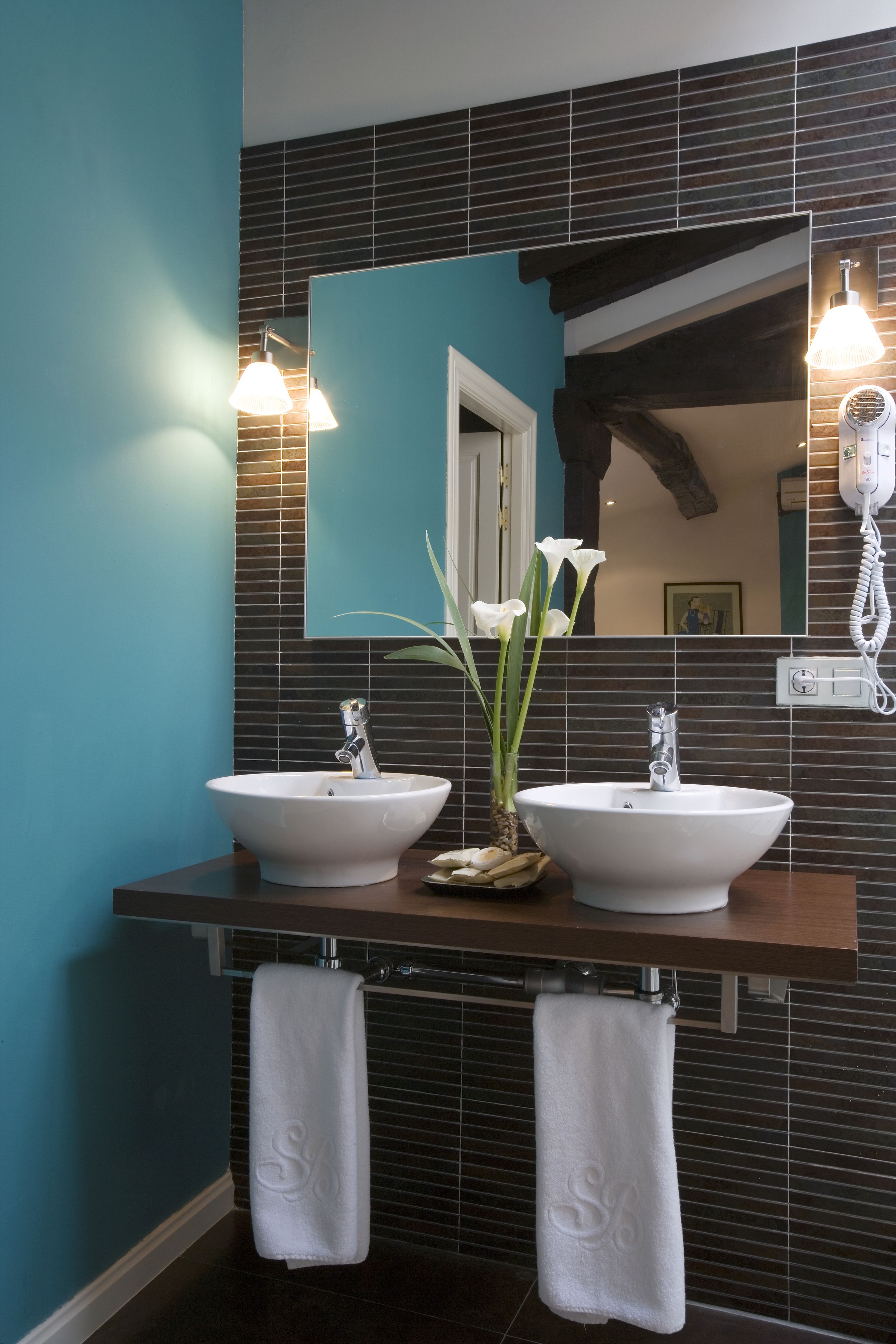 free toiletries, hair dryer, towels