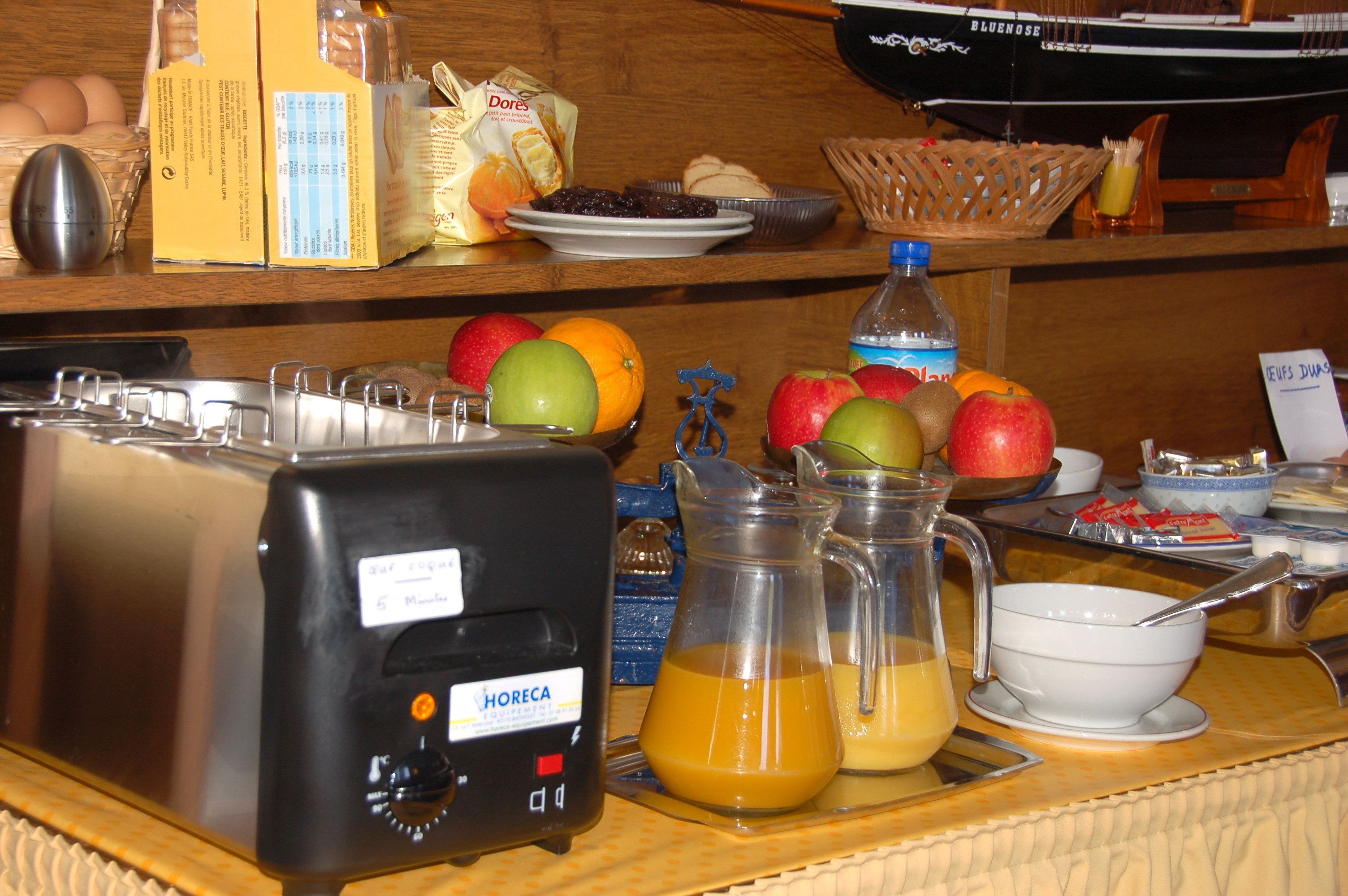 daily buffet breakfast (eur 9.50 per person)