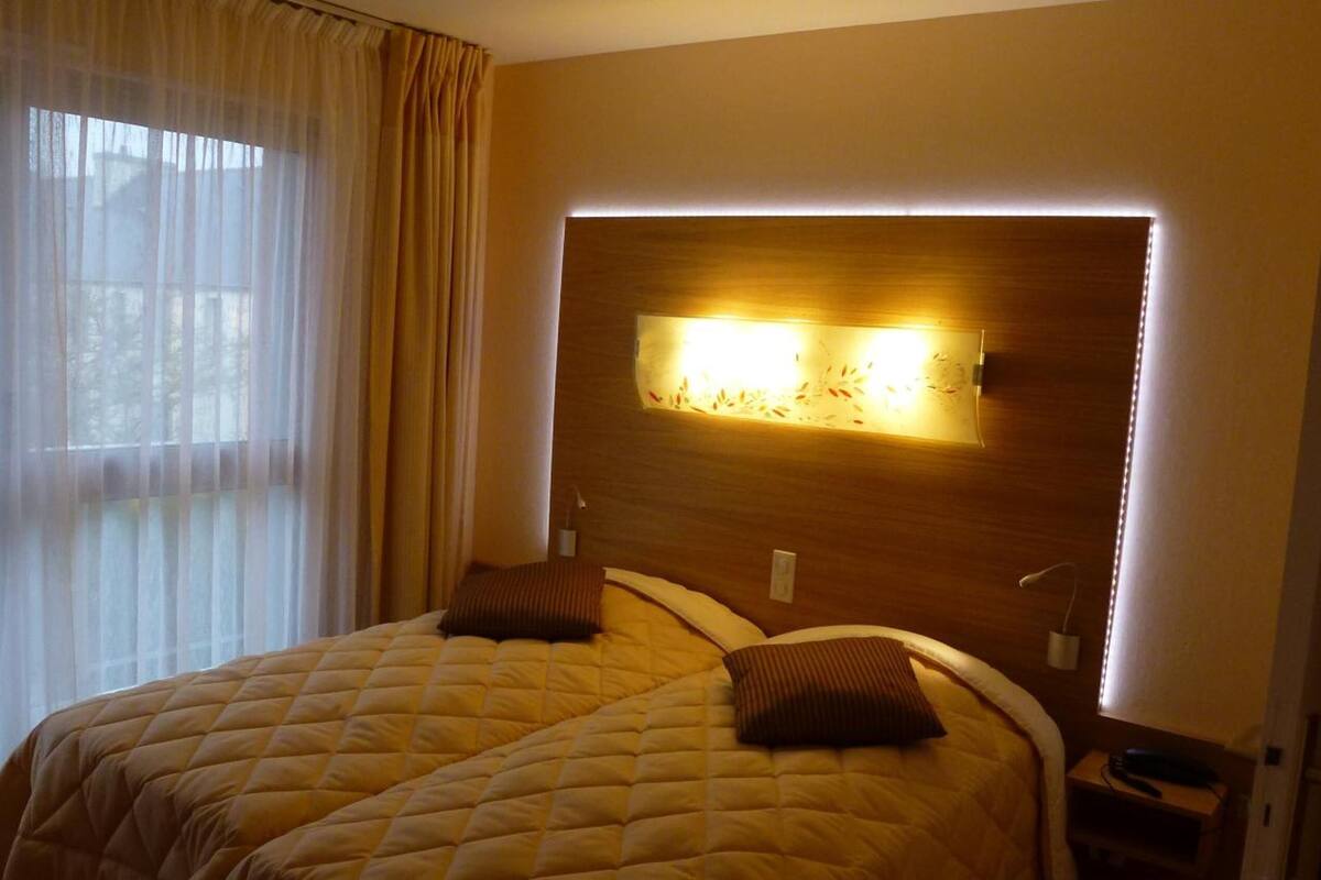 minibar, in-room safe, desk, free wifi