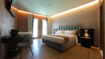 Classic Triple Room | Premium bedding, down comforters, minibar, in-room safe