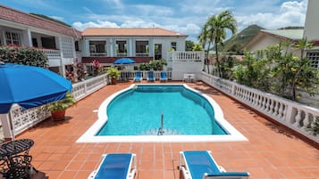 Piscina all'aperto