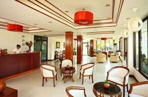 Lobby - The Palm Garden Hotel (Chiang Rai)