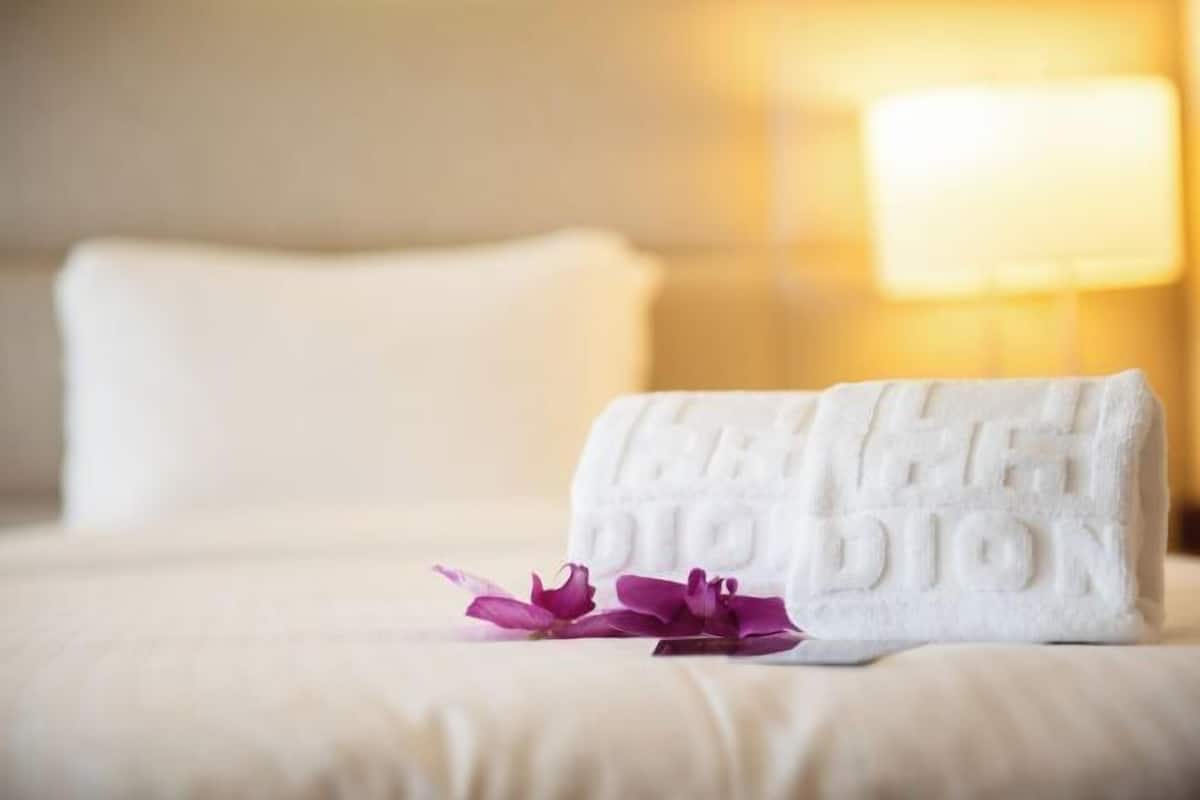 Premium bedding, down duvets, pillow-top beds, free minibar