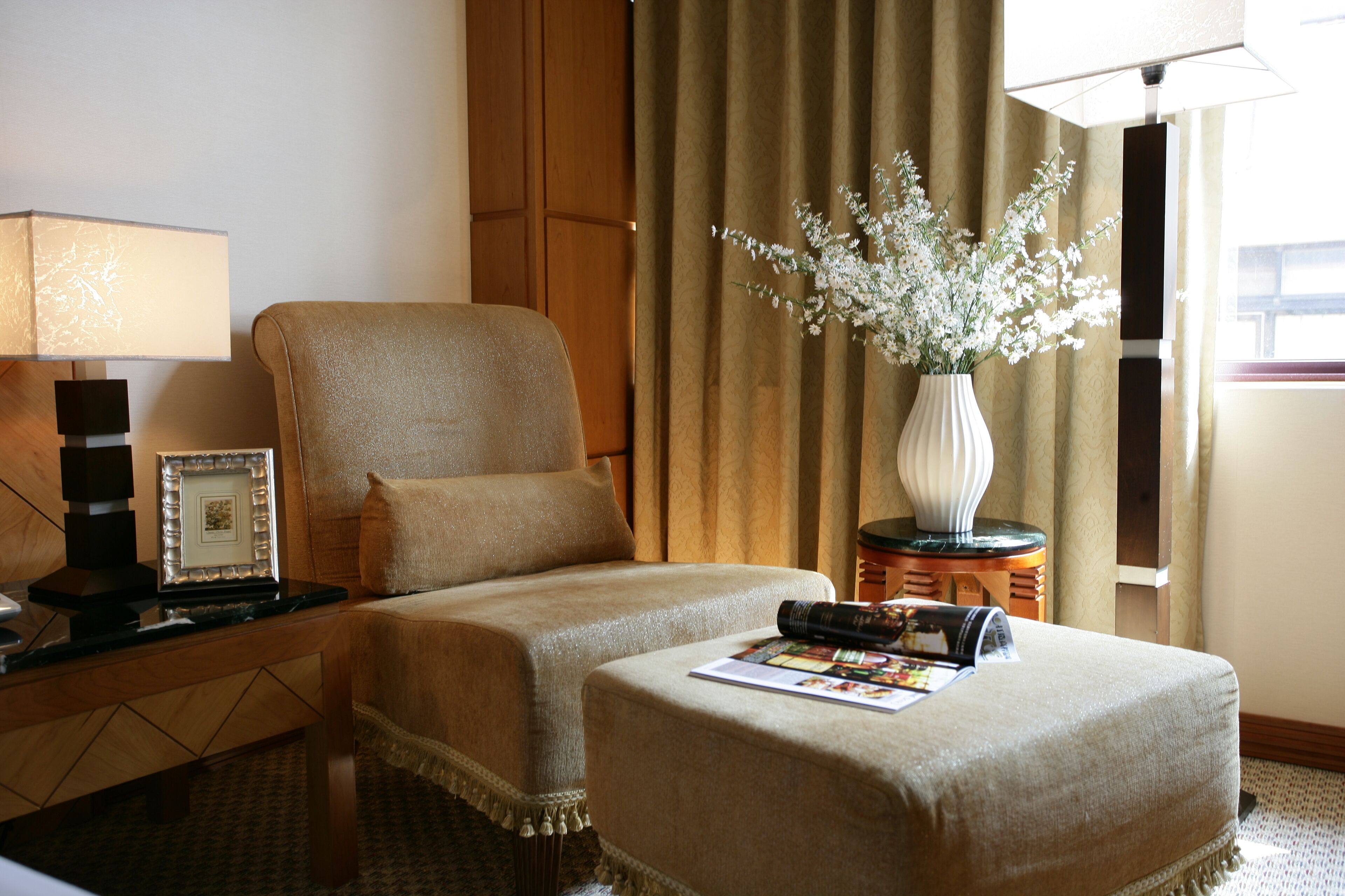 Premium bedding, down comforters, pillowtop beds, free minibar