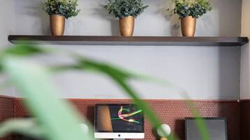 Televisión LCD de 26 pulgadas con canales por cable y televisión