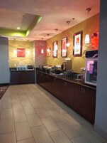 Free daily continental breakfast