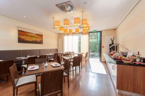 Dining - Star Inn Hotel Frankfurt Centrum (Frankfurt)