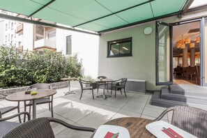 Terrace/patio - Star Inn Hotel Frankfurt Centrum (Frankfurt)