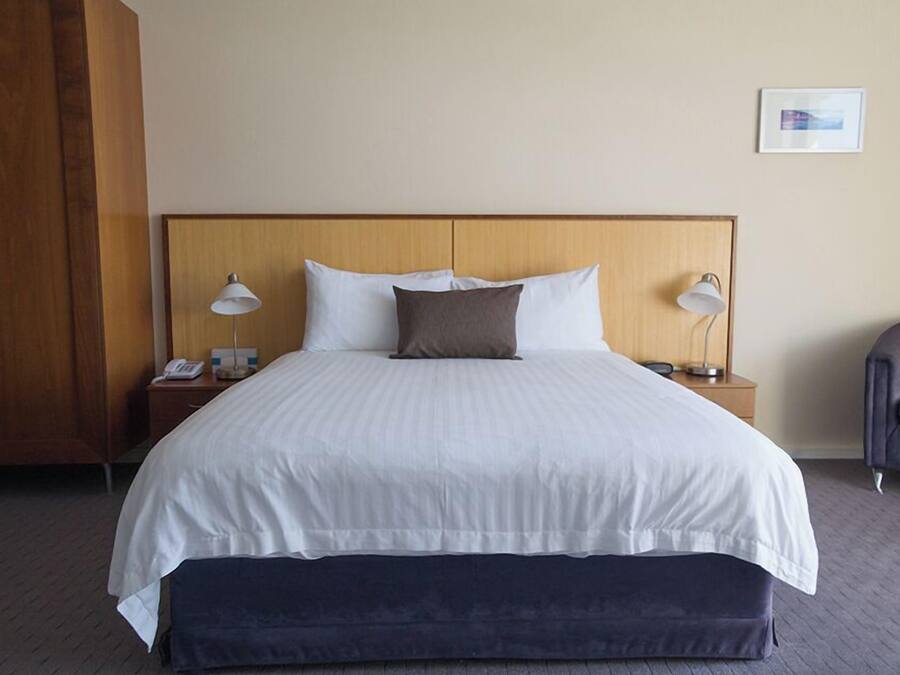 Iron/ironing board (on request), WiFi (free), bed sheets