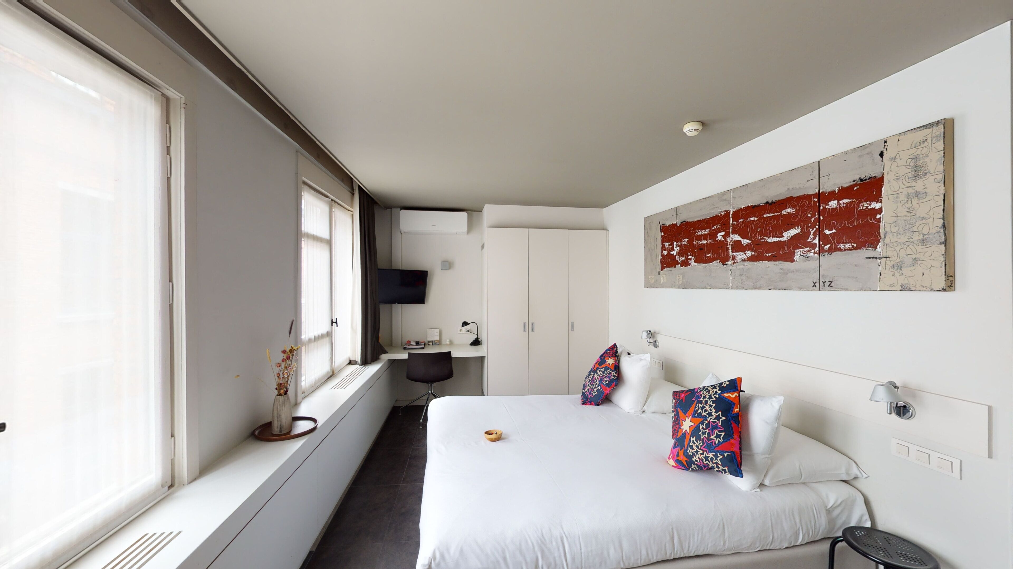 junior suite | in-room safe, desk, blackout curtains, free cots/infant beds