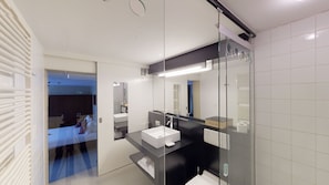 Chambre Double Deluxe | Salle de bain