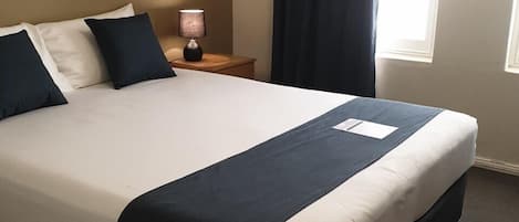 Standard-studio | 1 makuuhuone, pillowtop-patjalliset sängyt, pimennysverhot