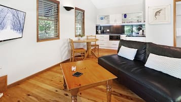 Toorak Cottage | Living area