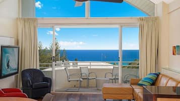 Huoneisto, valtamerinäköala (Andari Offsite, 10 Cote D’Azur) | Oleskelualue | Taulutelevisio, Netflix, suoratoistopalvelut
