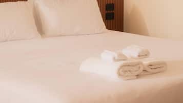 Habitación empresarial (King) | Tabla de planchar con plancha, cunas gratuitas y wifi gratis