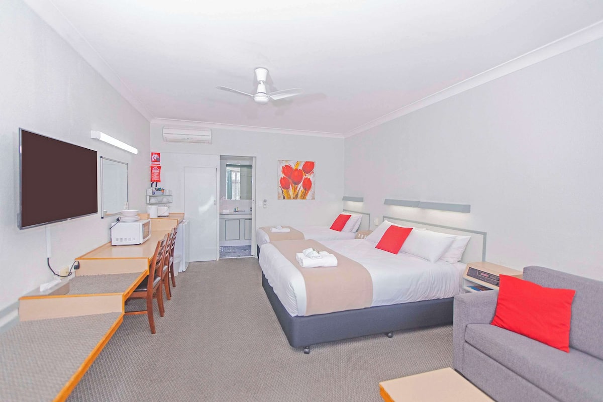 Iron/ironing board, free cots/infant beds, free WiFi, bed sheets