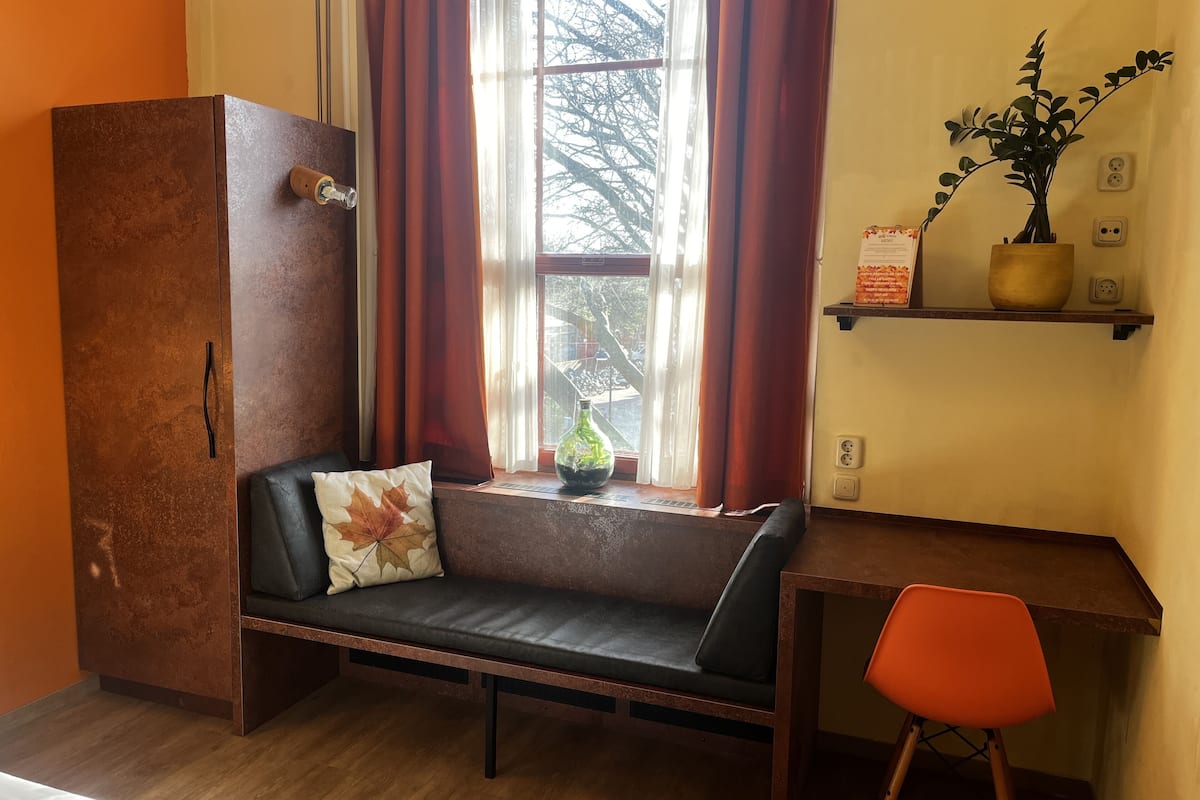 hypo-allergenic bedding, individually decorated, desk