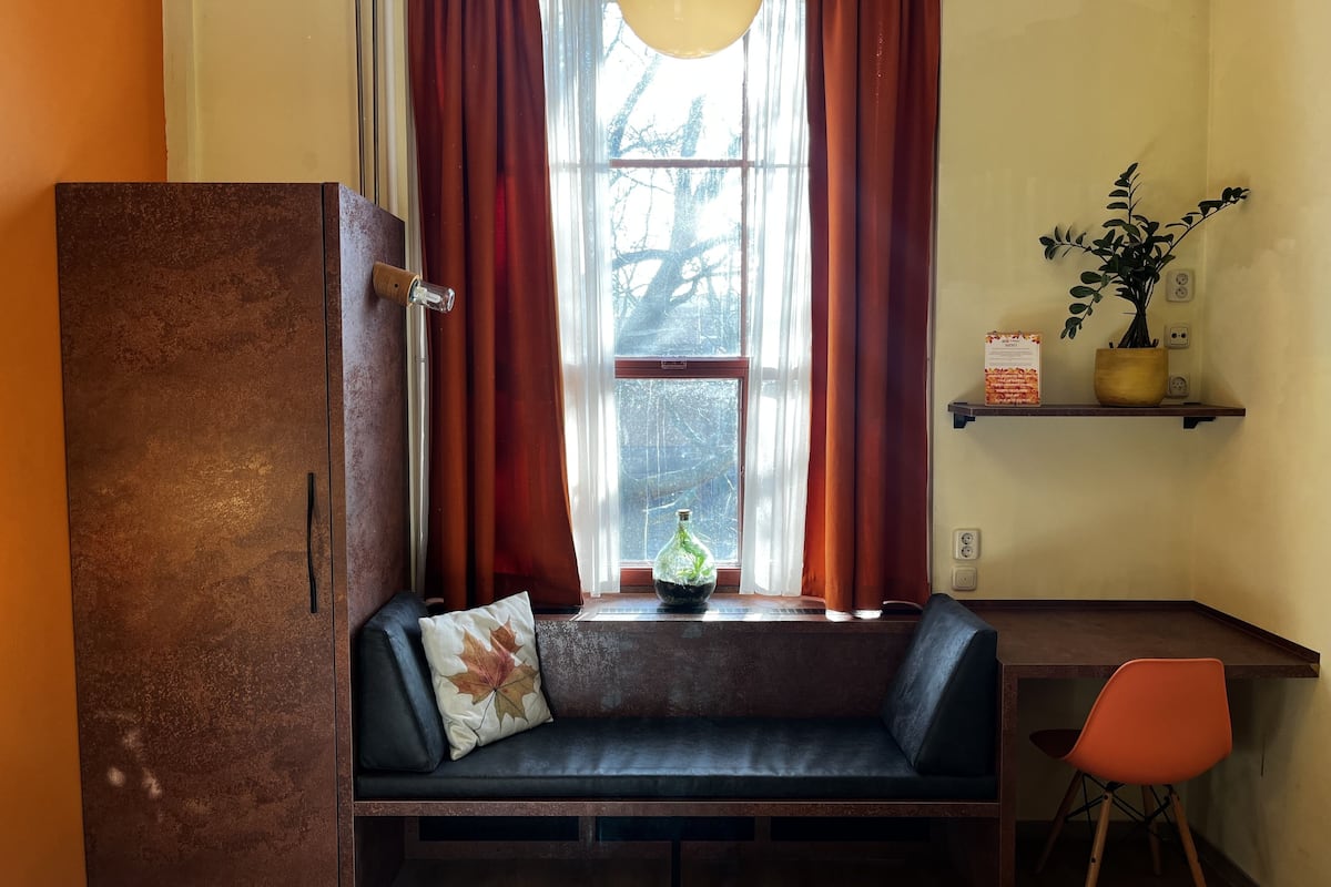 hypo-allergenic bedding, individually decorated, desk