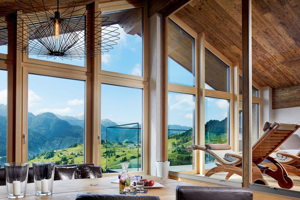 Hotel Tirol
