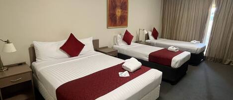Deluxe Room, Non Smoking, Balcony (Deluxe family room 4 *) | Desk, iron/ironing board, free WiFi, bed sheets