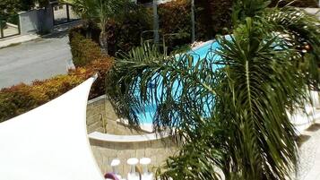 Pemandangan dari hartanah