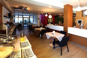 Daily buffet breakfast (EUR 12 per person)