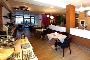 Daily buffet breakfast (EUR 10 per person)