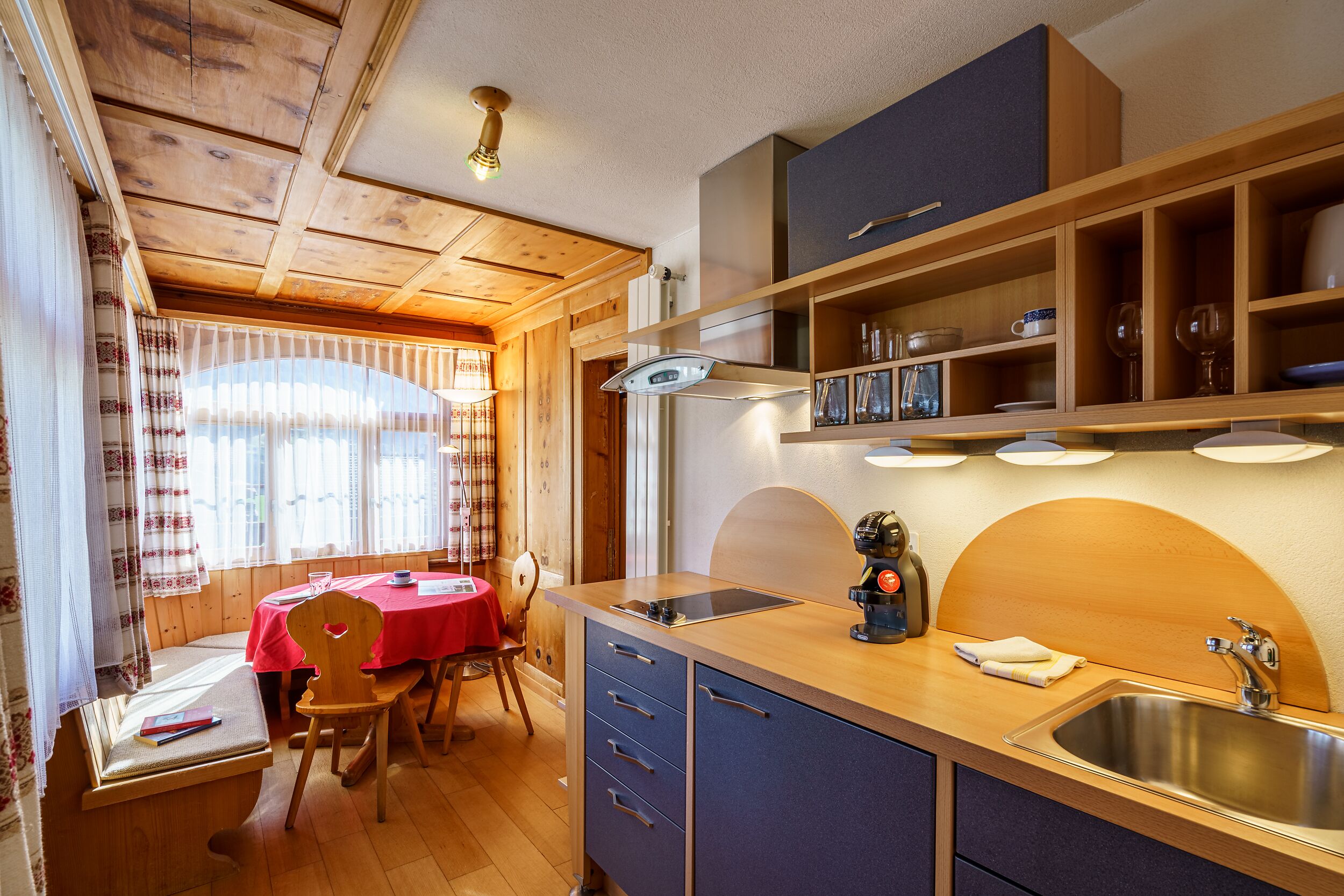 studio | private kitchen