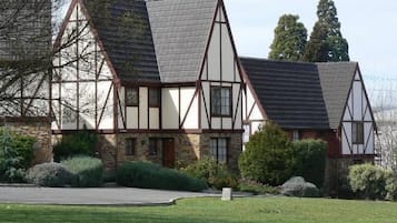 Quang cảnh nhìn từ nơi lưu trú